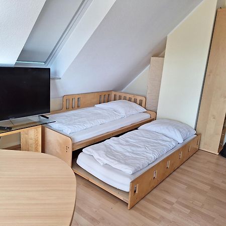Messeapartment, Messezimmer Sehnde Ngoại thất bức ảnh